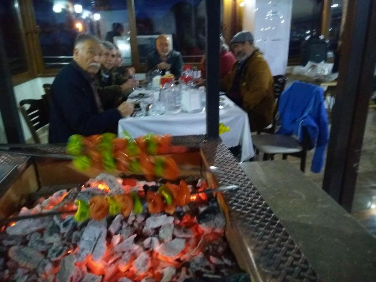 Oeren Konak Otel Zewnętrze zdjęcie